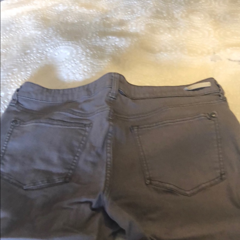 Jeans - Picture 3 of 3